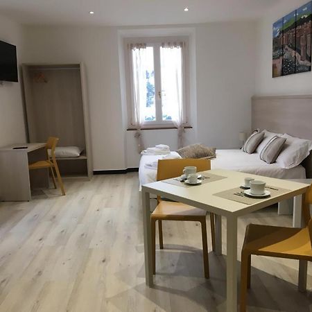 Zero 19 La Banchina Apartment Савона Екстериор снимка