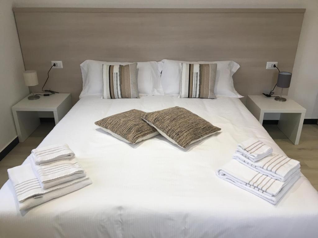 Zero 19 La Banchina Apartment Савона Екстериор снимка