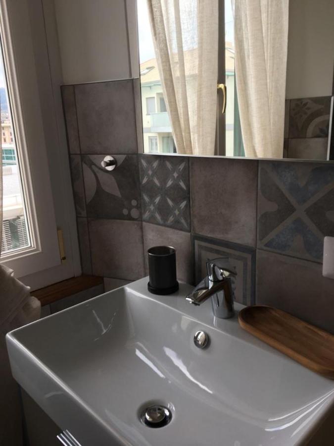 Zero 19 La Banchina Apartment Савона Екстериор снимка